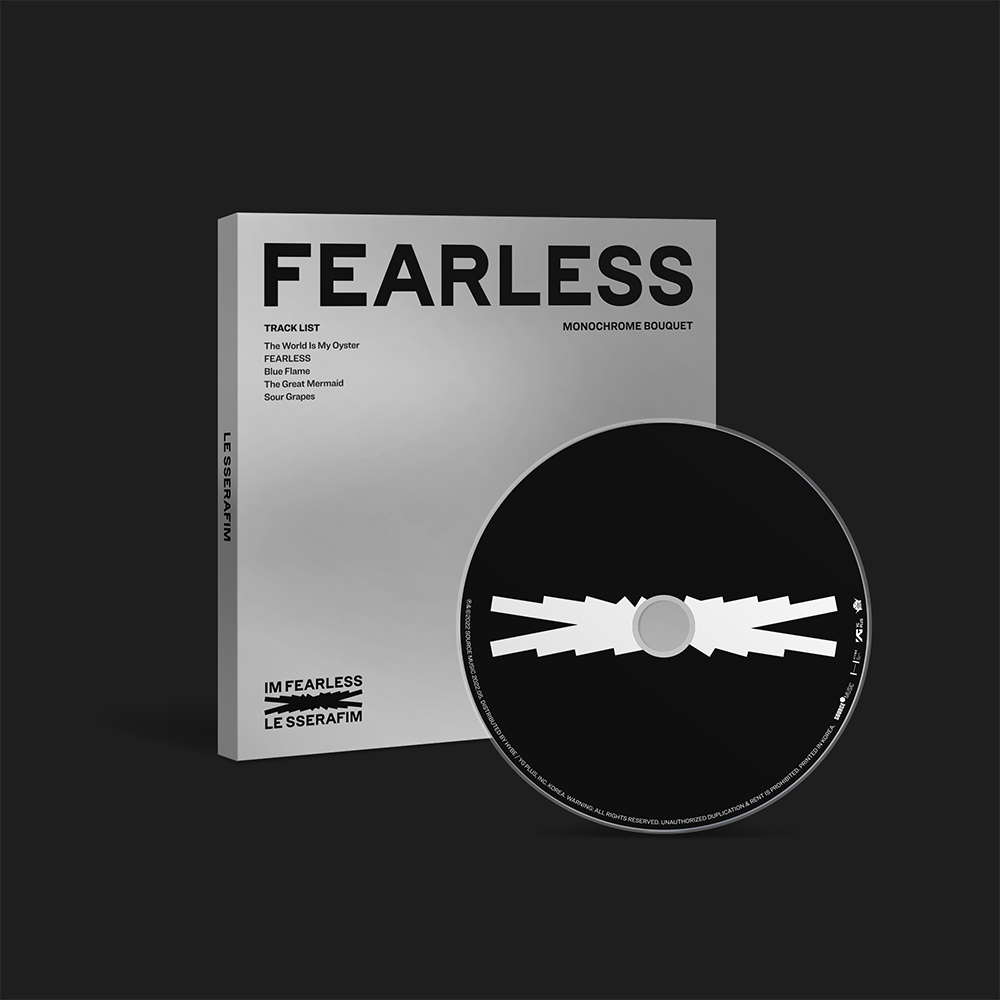 1st Mini Album 'FEARLESS' (Monochrome Bouquet Ver.) - LE SSERAFIM 1st Mini Album 'FEARLESS' (Monochrome Bouquet Ver.) - LE SSERAFIM