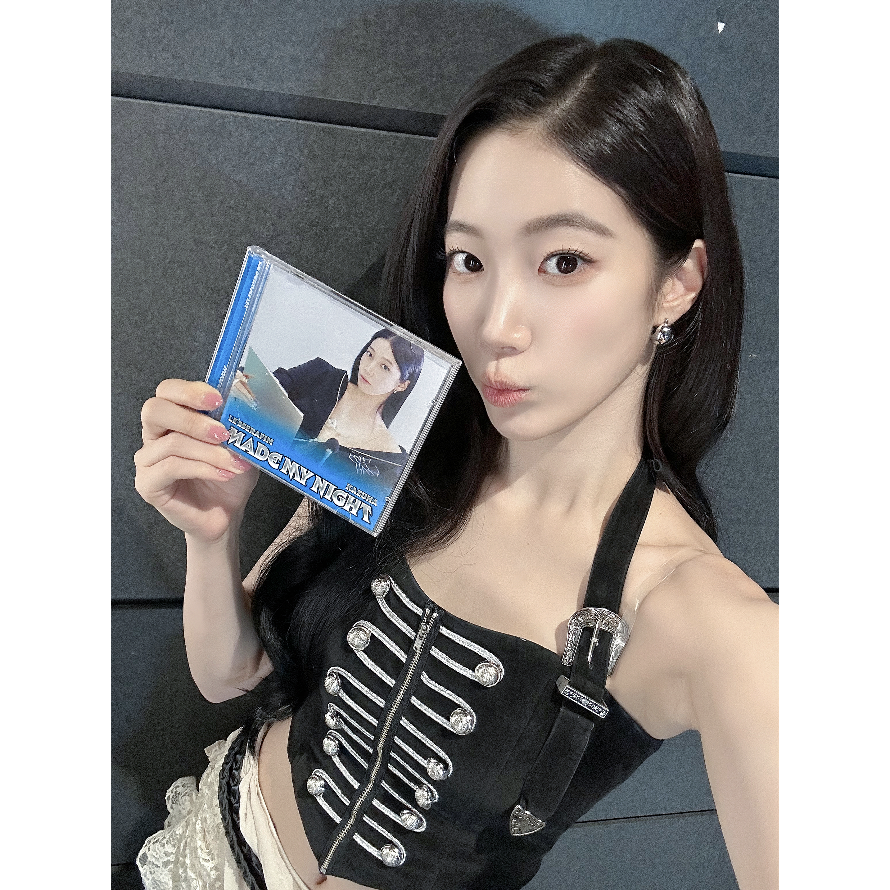 'Made My Night' Single CD (KAZUHA ver.) Member Image